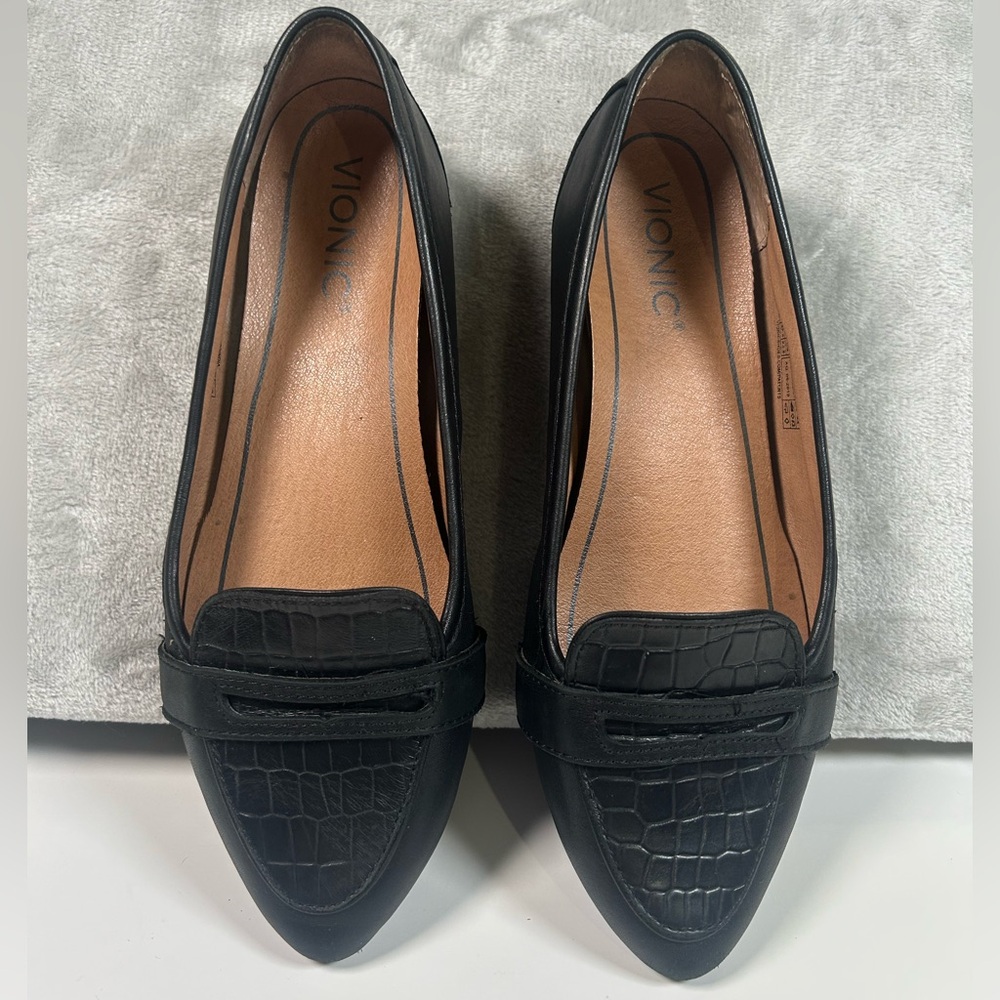 Vionic Savannah Leather Loafer - image 3